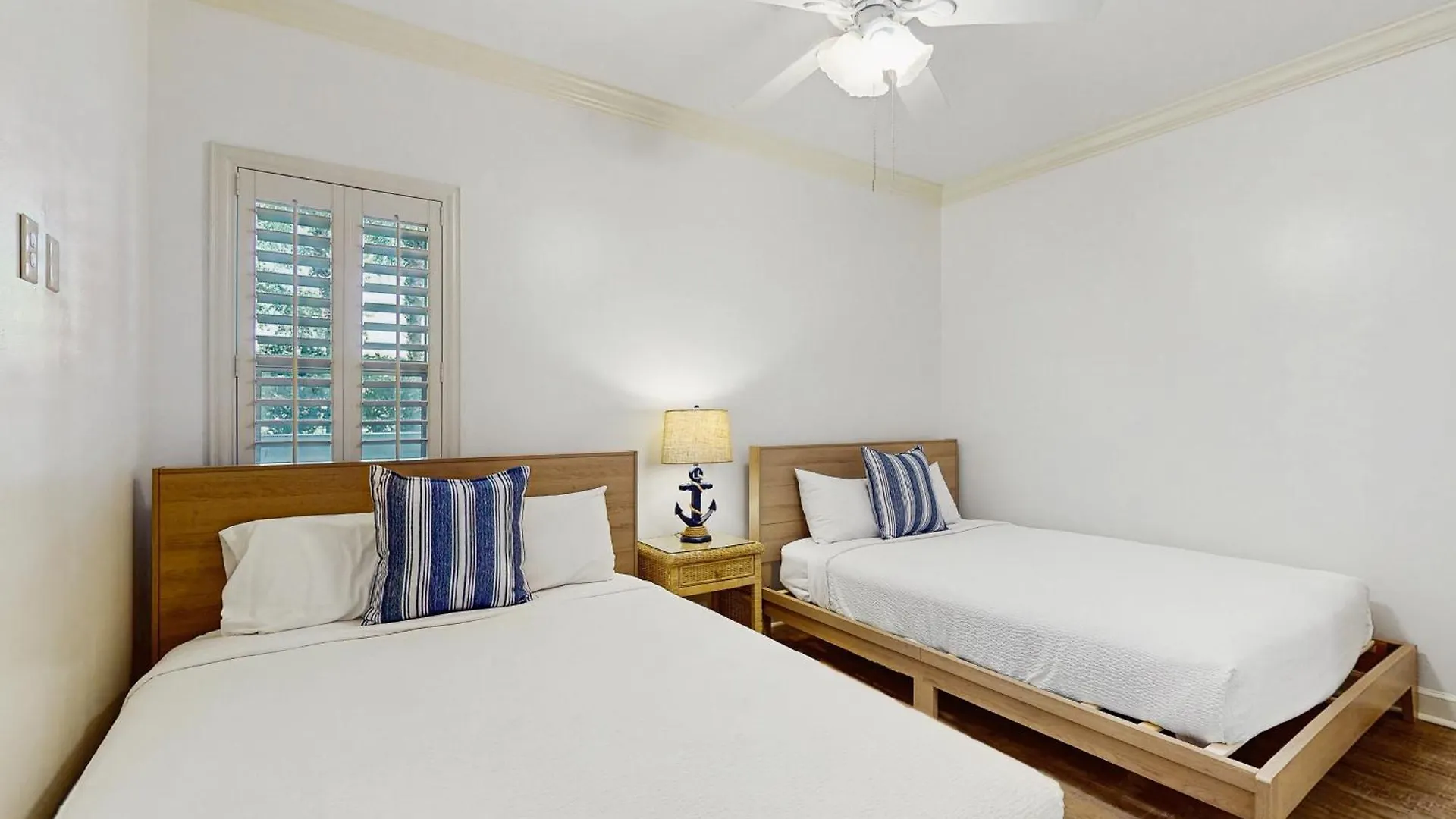 Apartment Tops'L Summit 107B Destin